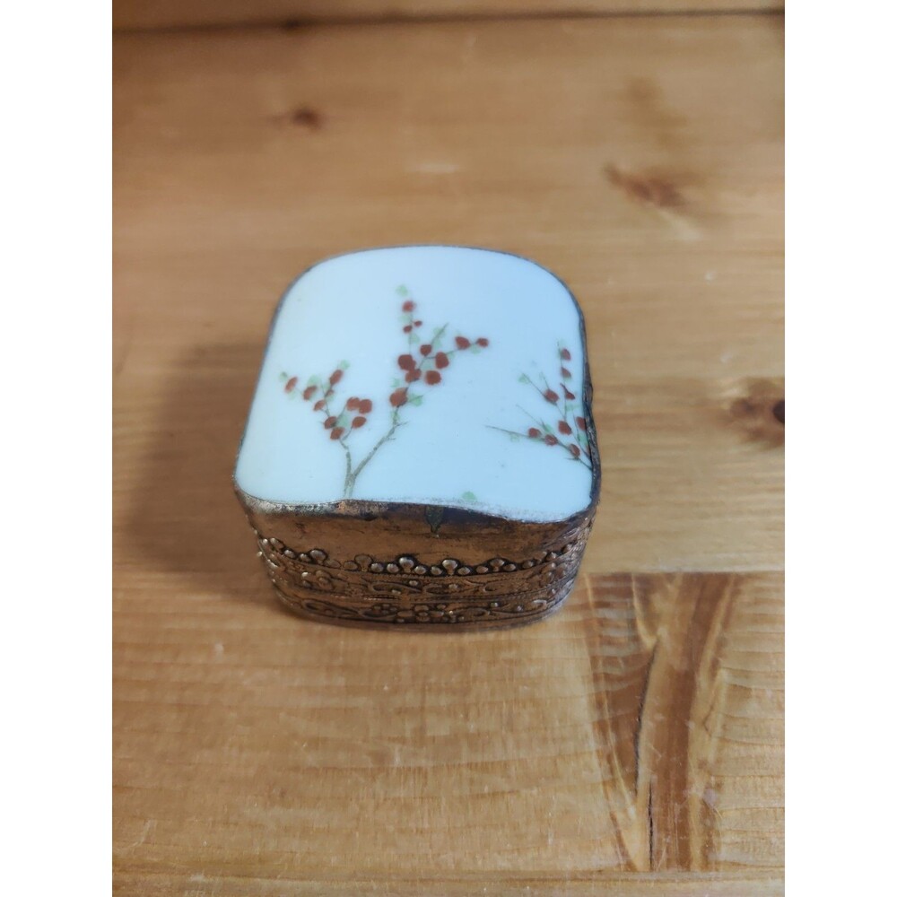 Vintage Asian Trinket 2" Box W Lid Floral White Porcelain Silver Metal